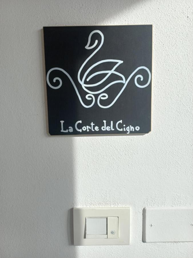 La Corte Del Cigno モンテ・イーゾラ エクステリア 写真